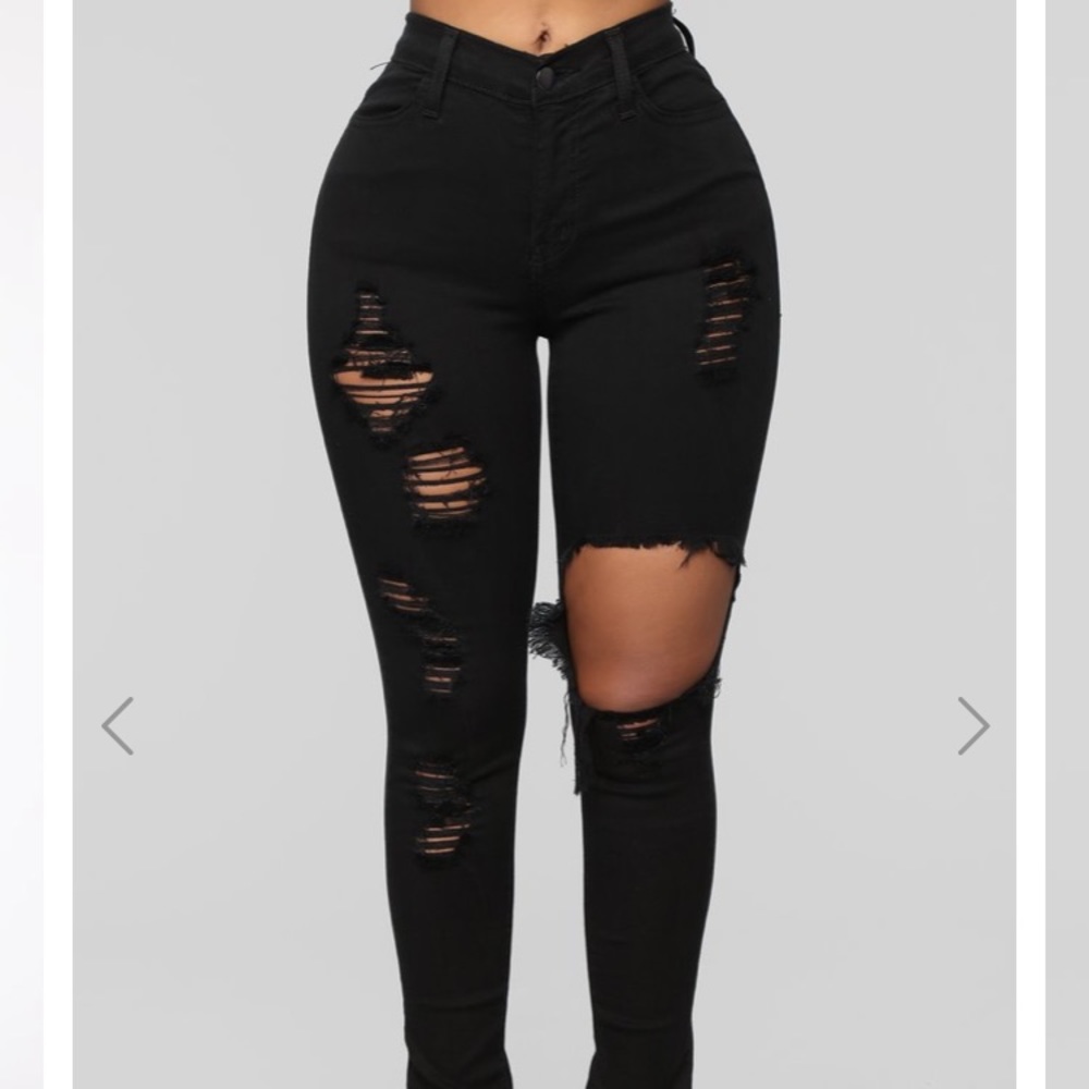 Fashion Nova Glistening Jeans in Black size 9